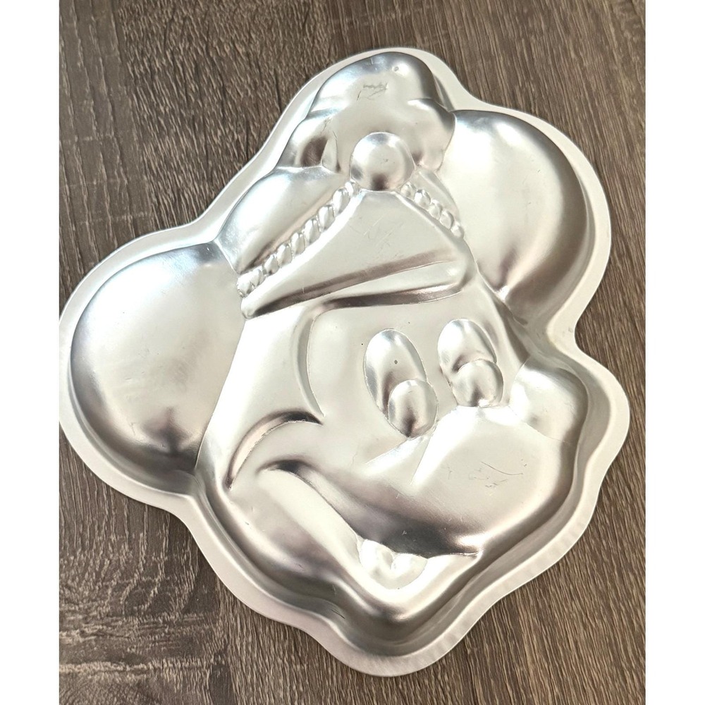 Wilton Mickey Mouse Cake Pan Vintage 1976 Disney Party Hat Mold 515-329